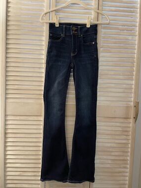 American Eagle Outfitters Dark Blue High Rise Artist Flare Jeans Size 000 Short